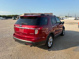 2014 Ford Explorer XLT - Exterior Rear Right Corner Image